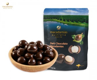 Macadamias Australia 澳洲坚果农庄世家 黑巧克力夏威夷果 135克【保质期:2020.07】 Macadamias Australia 澳洲坚果农庄世家 黑巧克力夏威夷果 135克【保质期:2020.07】